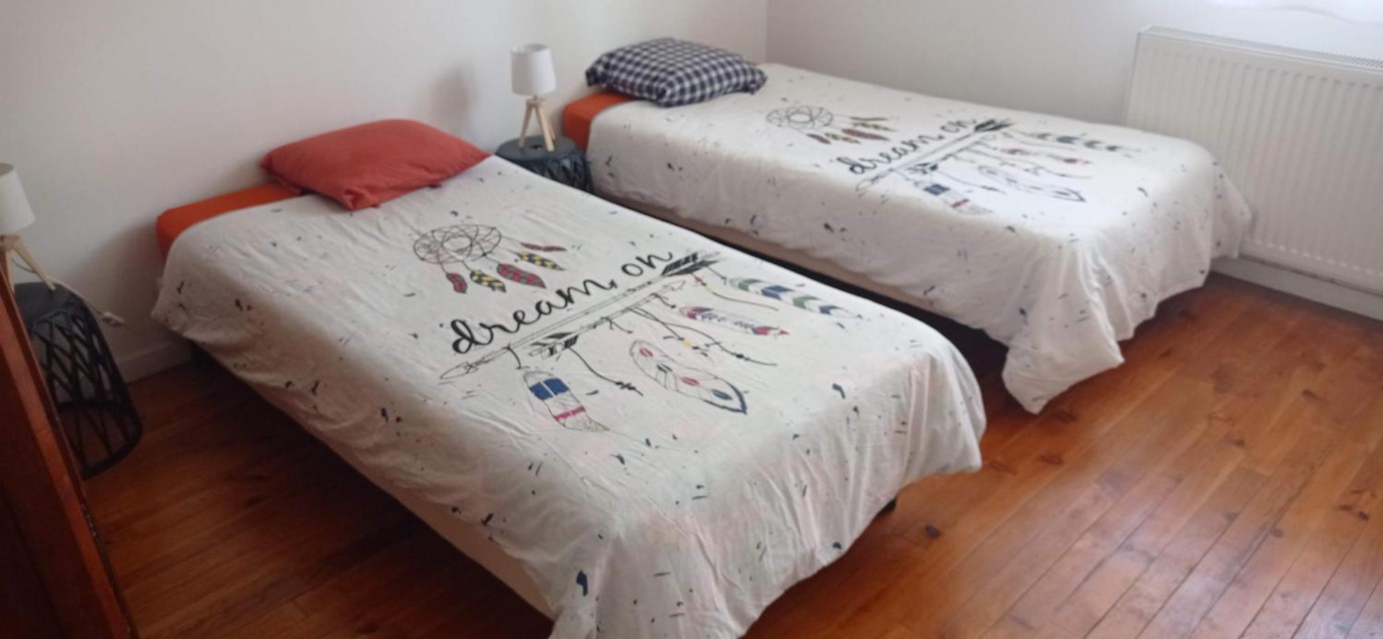 Indépendant. Appartement deux personnes, clair et sympa. Tolosa Esterno foto